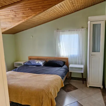 וילה Family-friendly 3br 50m To Quiet & Spacious In