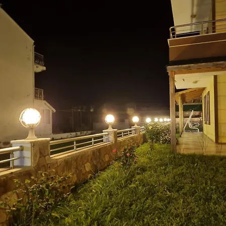 Family-friendly 3br 50m To Quiet & Spacious In וילה *