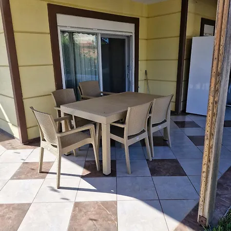 וילה Family-friendly 3br 50m To Quiet & Spacious In Ayvalı