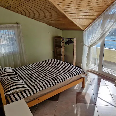 וילה Family-friendly 3br 50m To Quiet & Spacious In Ayvalı
